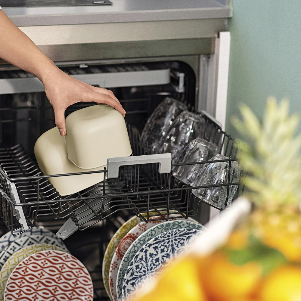 Store and More Airtight Container 1.9L - Clay